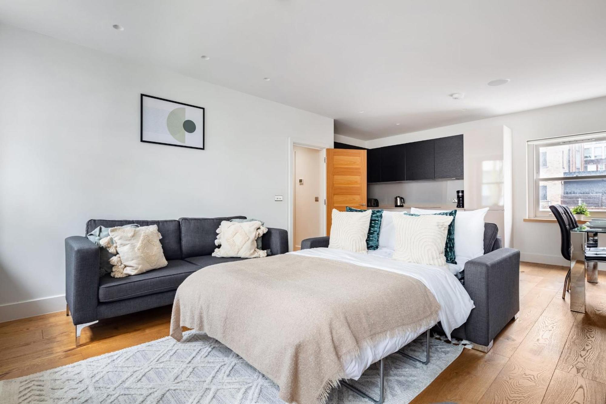 2Br In Soho - Charlotte Street - Cityapartmentstay 런던 외부 사진