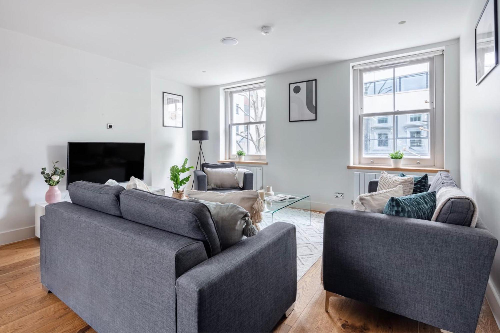 2Br In Soho - Charlotte Street - Cityapartmentstay 런던 외부 사진