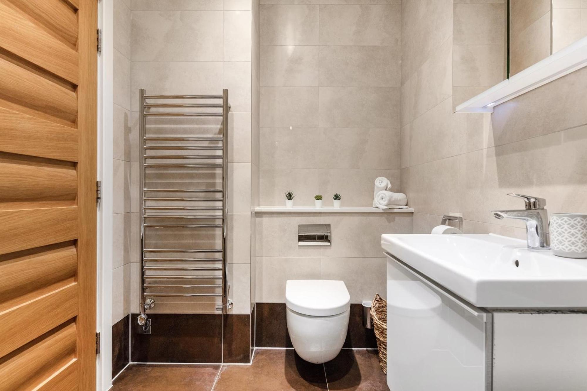 2Br In Soho - Charlotte Street - Cityapartmentstay 런던 외부 사진