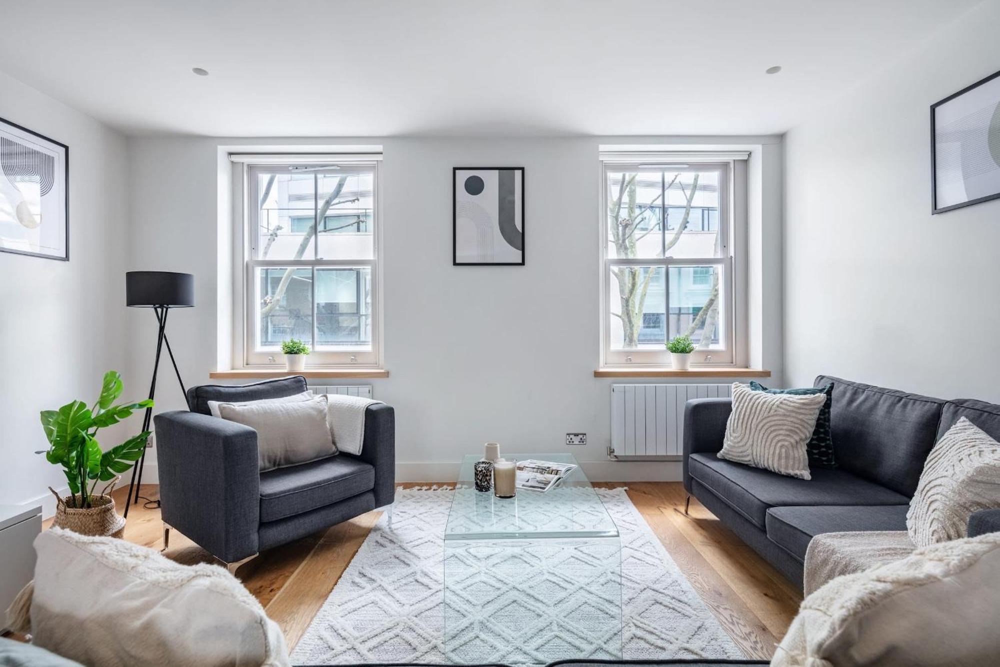 2Br In Soho - Charlotte Street - Cityapartmentstay 런던 외부 사진