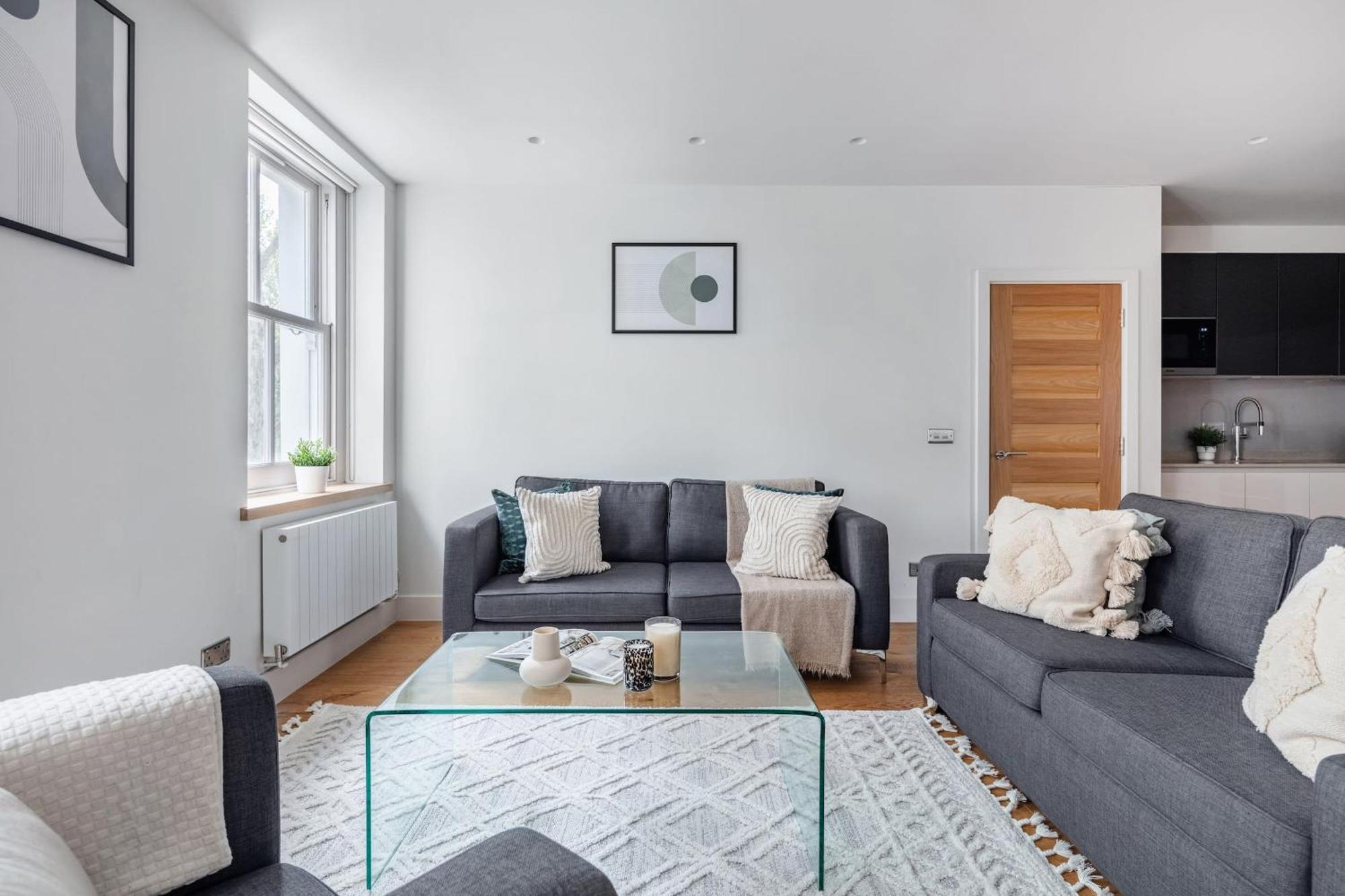 2Br In Soho - Charlotte Street - Cityapartmentstay 런던 외부 사진